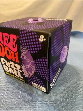 NeeDoh Flower Power Fuzz Ball- Purple (AUTHENTIC)